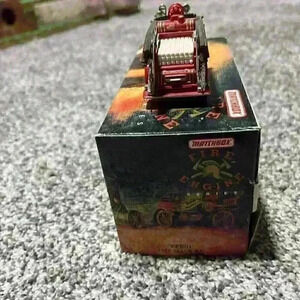 Matchbox Models of Yesteryear YFE01 1920 Mack AC Fire Truck Engine